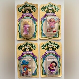 Cabbage Patch Kids Figurines Set